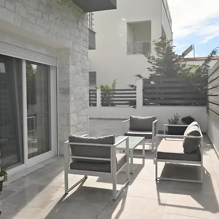 White Coral Luxury Apartments Nea Kallikrateia Exterior photo