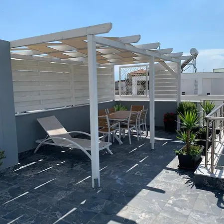 White Coral Luxury Apartments Nea Kallikrateia Exterior photo
