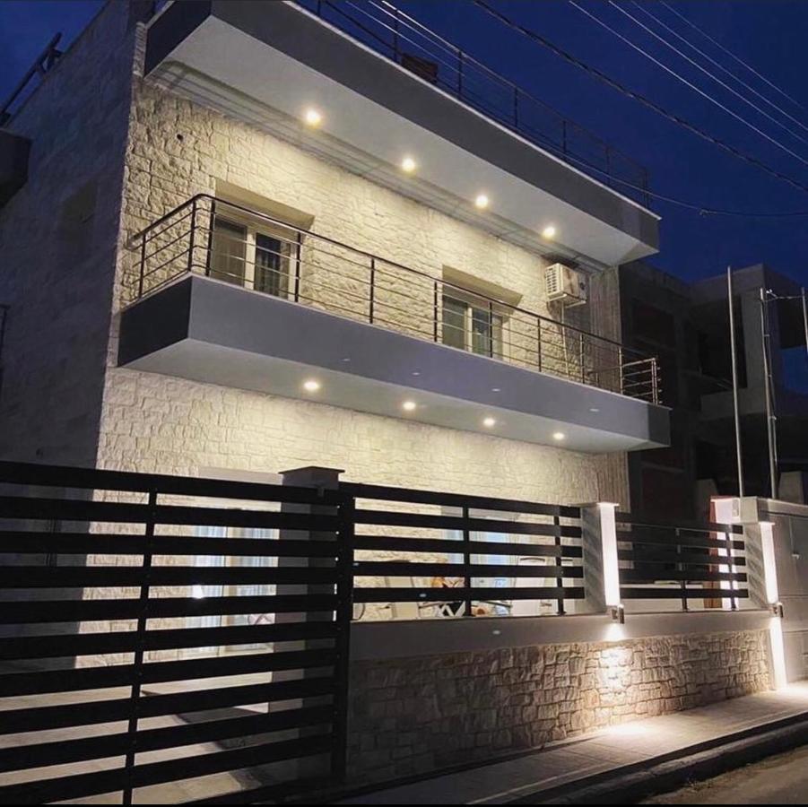 Daire White Coral Luxury Nea Kallikrateia